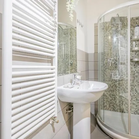 A 2 Passi Da Piazza Grande